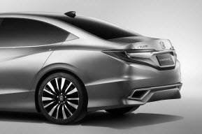 Honda Concept C ..แปลกตายิ่งขึ้นในซีดานกลาง