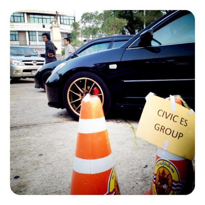 civic es group parking