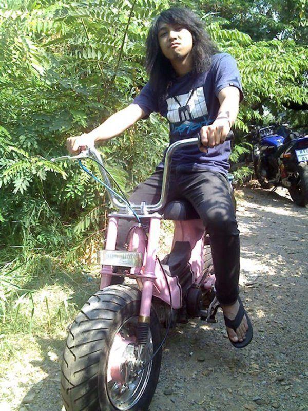 Charly Tracker  Dream 100 Engine