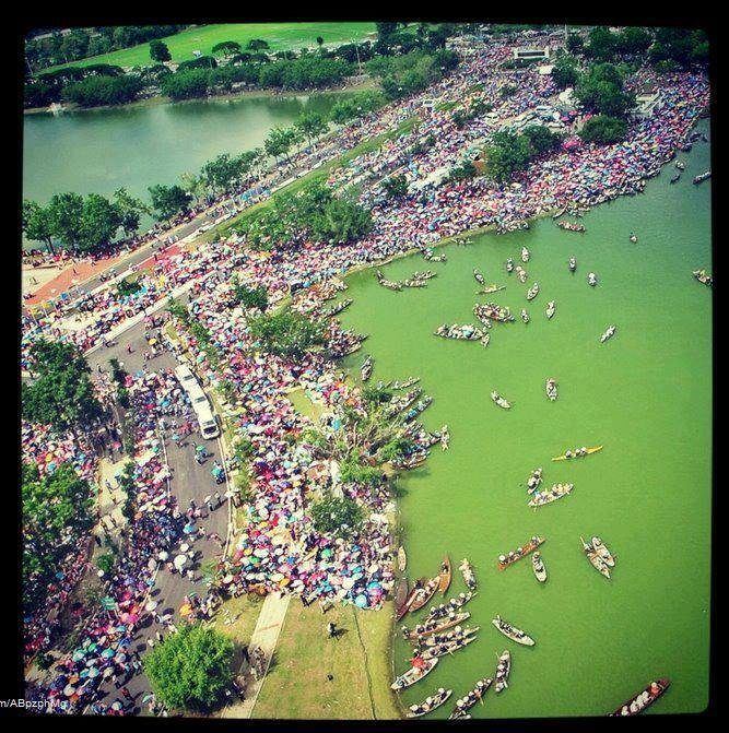 ภาพ ประทับใจ ในหลวงเสด็จทุ่งมะขามหย่อง "ขอพระองค์ทรงพระเจริญ"
