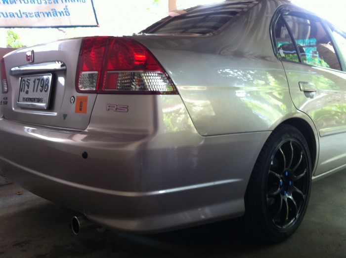 ไปเปลี่ยนรองเท้ามาคับ  ADVAN RZ 

และท่อ spoon  