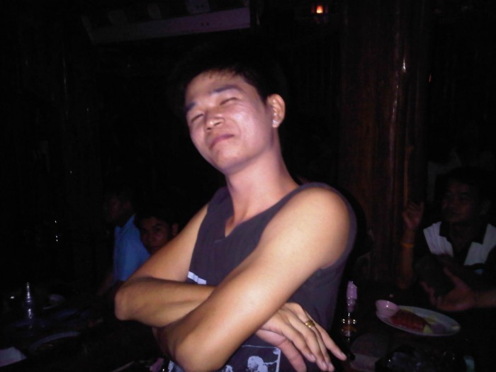 ดำ ไนท์ ฮอว์ก ZAMAKA