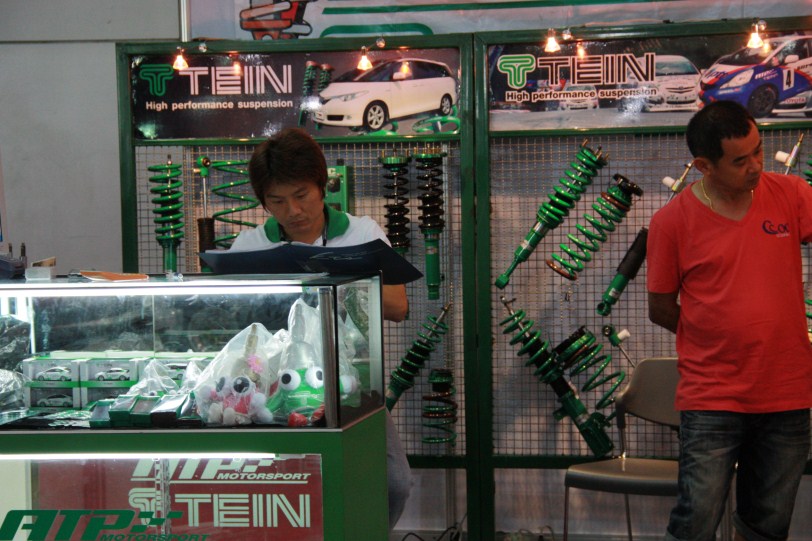 ไปงานแสดงรถแต่งมาครับ(Bangkok International Auto Salon 2012)