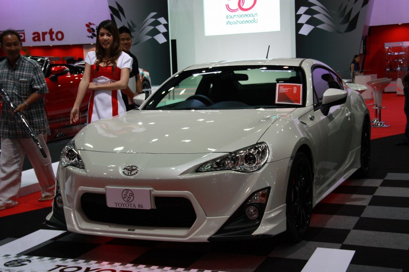 ไปงานแสดงรถแต่งมาครับ(Bangkok International Auto Salon 2012)