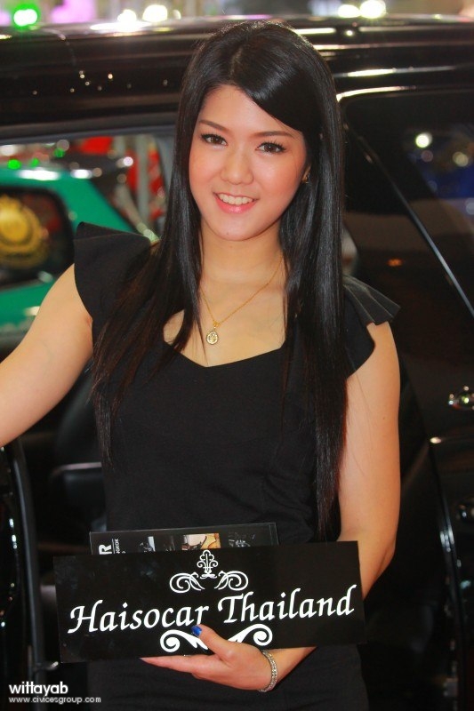 Pretty Bangkok International Auto Salon 2012