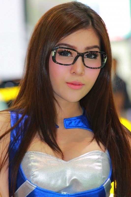 Pretty Bangkok International Auto Salon 2012