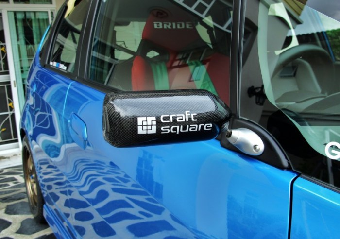 Glass Zoom By Crafc square