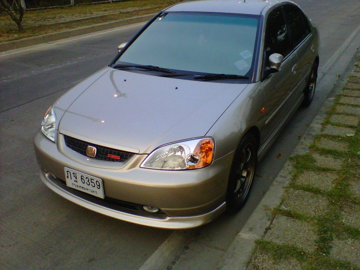 Civic ES 01 สีทอง
