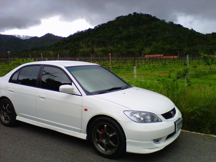 Civic ES 01 สีทอง