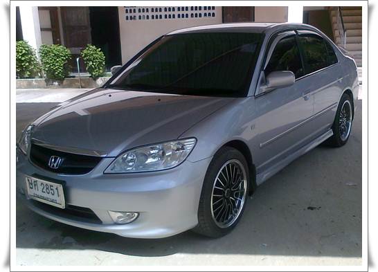 น้องใหม่ civic es 04 รบกวนคอมเมนท์ด้วยคับ