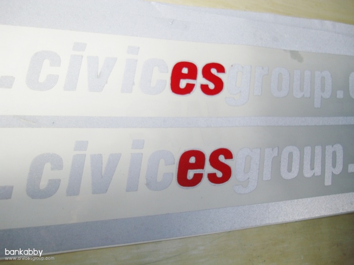 จัด Sticker URL มาแล้วครับ ช่วยดูหน่อยครับ ถูกต้องหรือเปล่า