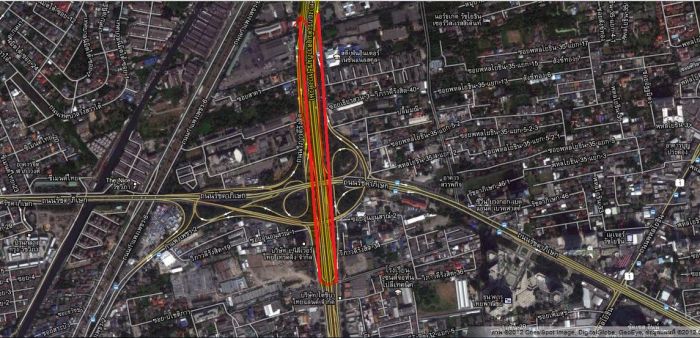 ตรงไป เข้ากลับรถที่สะพานกลับรถ (สังเกตดีดี)