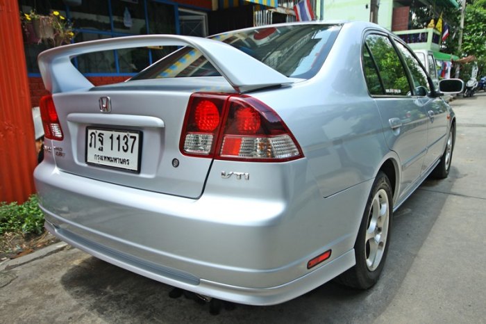 DC 2 ลิ้นหลังแท้ ๆ ไฟท้าย 2.0 เก็บสีคิ้วฝาหลัง