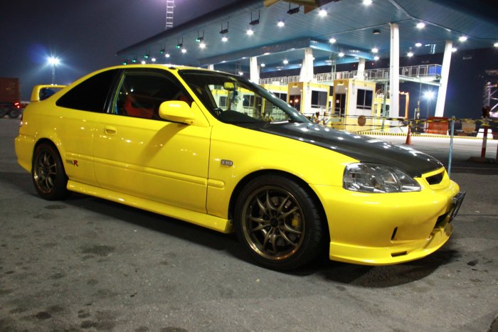 ขาย Civic coupe Mugen แท้ ทั้งคัน สภาพใหม่มากทั้งคัน (ลดราคาแล้วครับ มีเสียว....)