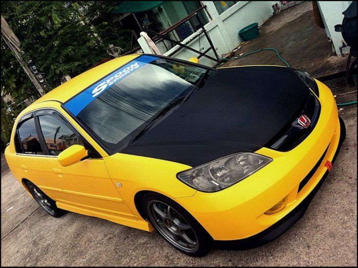 กอล์ฟ  es 2001 ของผมครับ จากเดิมสีทอง กลายเป็นเหลืองด้าน