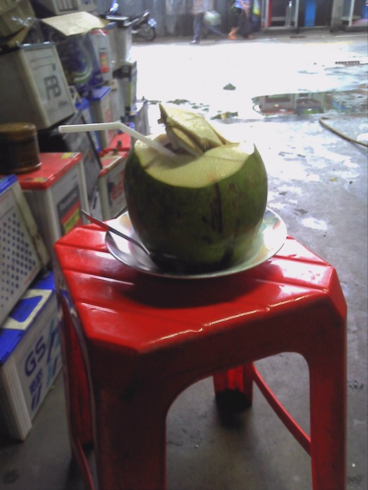 ไม่ได้กิน มะพร้าวน้ำหอม ก็เหมือนมาไม่ถึงร้านพี่แก