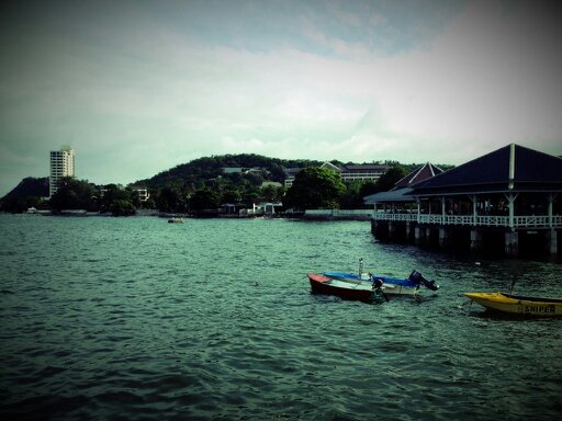 เขาสามมุข