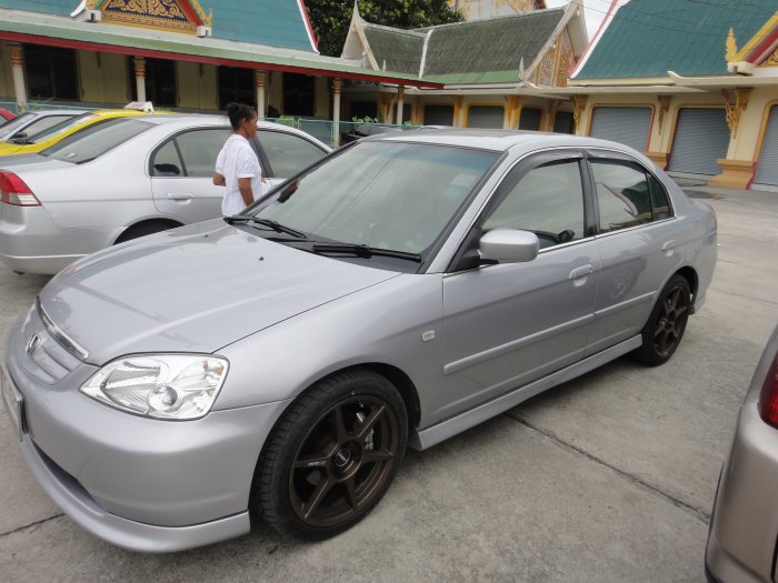 รองเท้าคู่แรกกับ P1 