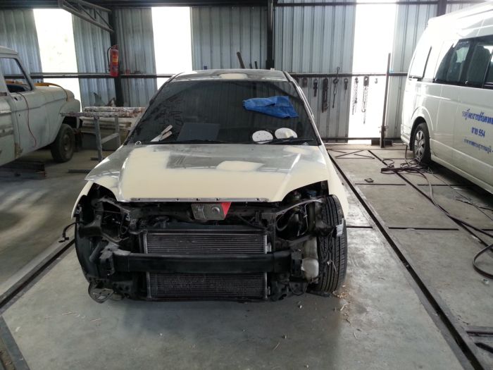 ...!!!  UPDATE  !!!...  เสร็จแล้วครับ 22/10/55 ขาว type r