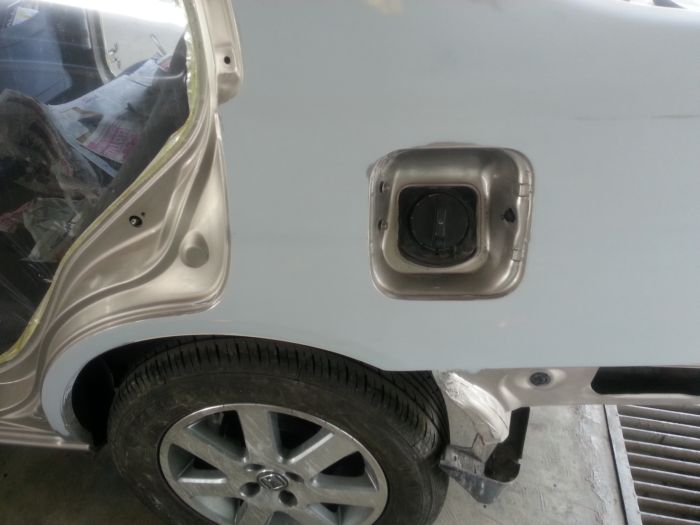 ซุ้มล้อที่ผุ กริบๆ เลย