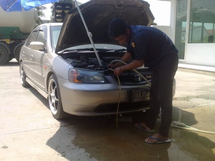 ล้างๆ กระซวกๆกันเลยทีเดียวเพราะหม้อพักมันตันด้วยสนิมครับ