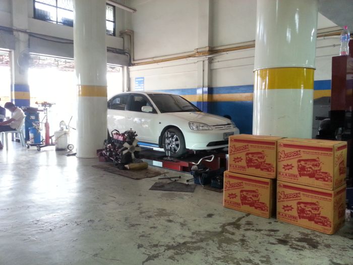 ...!!!  UPDATE  !!!...  เสร็จแล้วครับ 22/10/55 ขาว type r