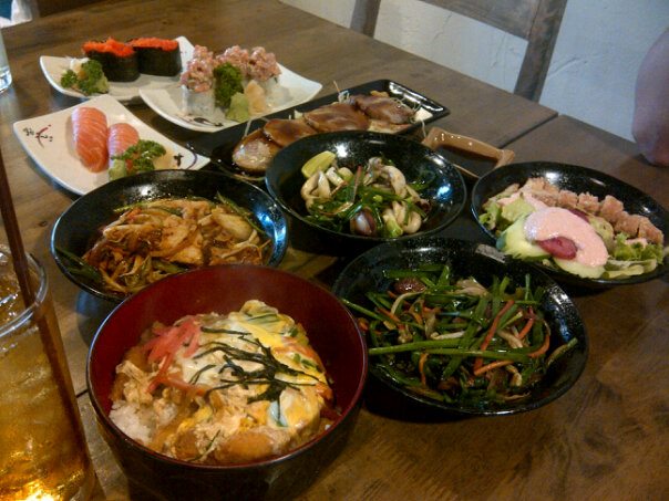ทักทาย ใกล้เที่ยงค่ะ