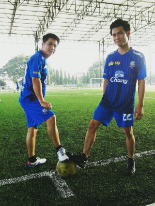 เตะบอล ยังมีเตะกัน ทุกวันอาทิต เหมือนเดิมนะครับ
มาได้เลย สนาม BFC บางแสน เวลาก็ประมาณ 15:50 