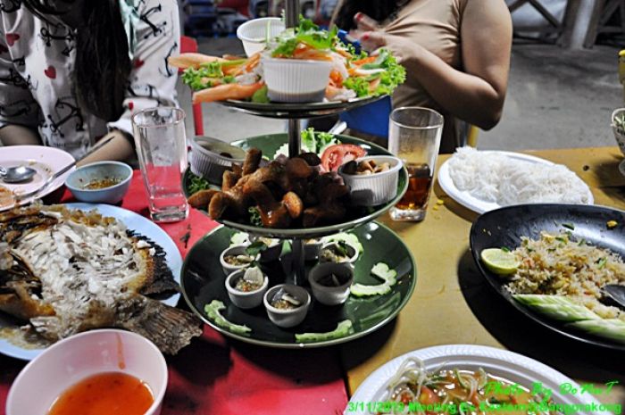 es ชลบุรีพบกันงานมีตติ้งประจำเดือน วันที่ 6 กันยา ณ สนาม BFC บางแสน เวลา 17.00 เป็นต้นไป