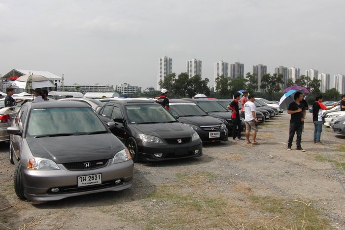 เก็บภาพบรรยากาศงาน Honda Day live night race มาฝากครับ