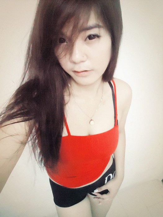 น้องฝ้ายฟรอมเอฟบี
