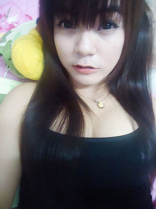 น้องฝ้ายฟรอมเอฟบี