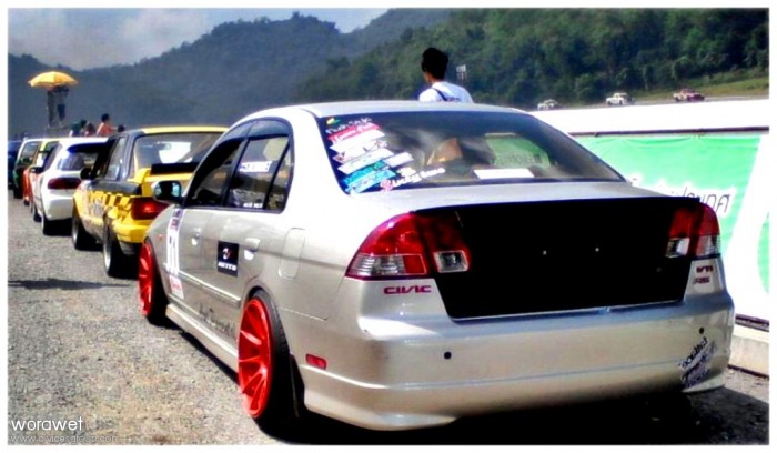  BMW.civic EG .Suzuki SWIFF ..& CIVIC ES