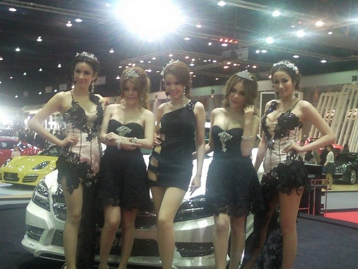 pretty motor expo 2012 มาฝาก