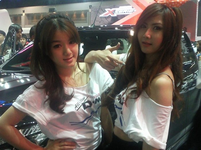 pretty motor expo 2012 มาฝาก