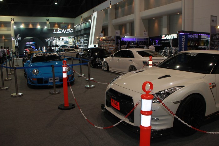 ไป motor expo มาเลยเก็บรูปมาฝาก(มือใหม่เพิ่งหัดถ่ายติชมด้วยนะครับ).(เพิ่มรูปรถให้แล้วครับ)