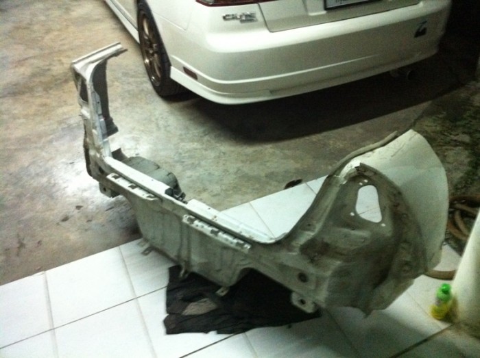 ตัดศอกท้าย