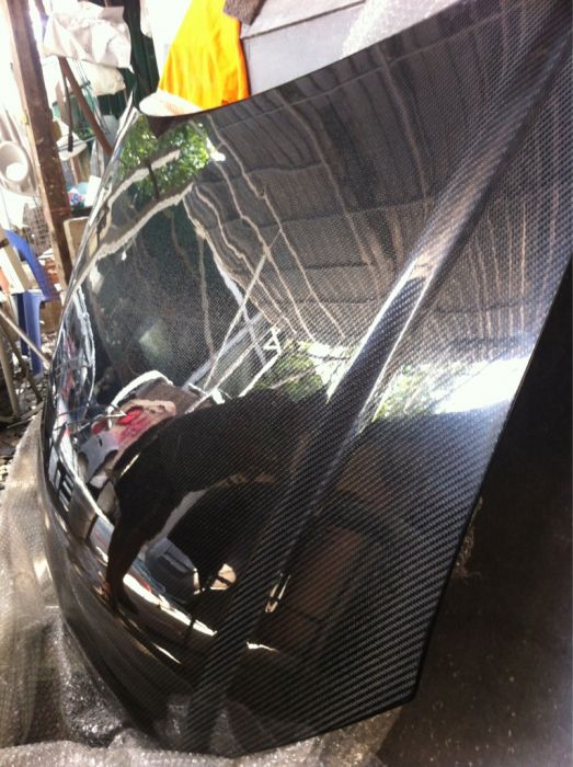 ฝากระโปรงหน้า หลัง งาน carbon vacuum เข้ามาดูครับเป็นยังไง