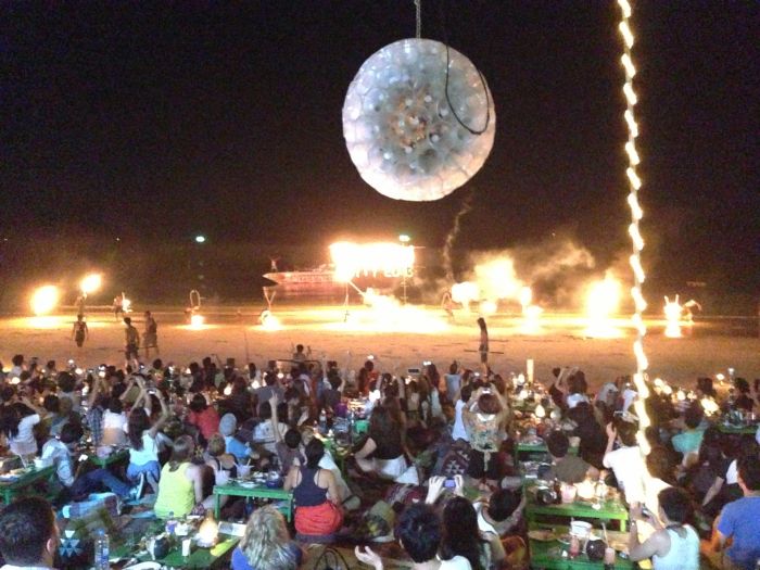 Full moon party 