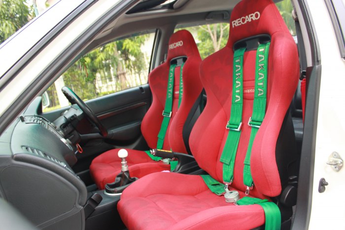 ขายCivic Es ขาวType R Mugen เครื่อง K20A  6 Speed