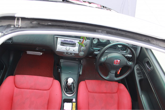 ขายCivic Es ขาวType R Mugen เครื่อง K20A  6 Speed