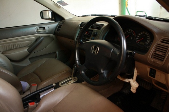 ขายรถใช้เองซักคัน civic dimention VTi LEV 1.7 ปี 2001 335,000 บาท ปรับ ราคา 290000 มารับไปเลยครับ
