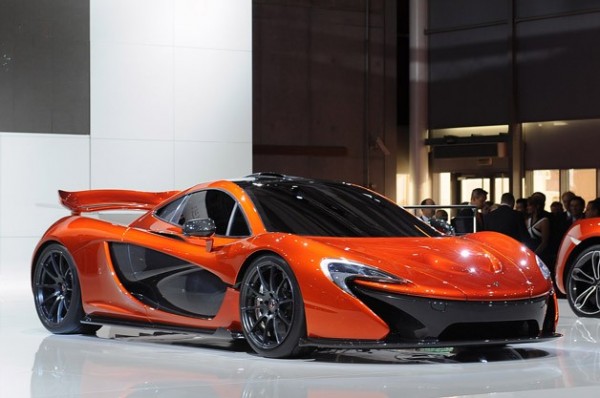 Mclaren P1 -->0-100 กม/ชม ใน 3วินาที