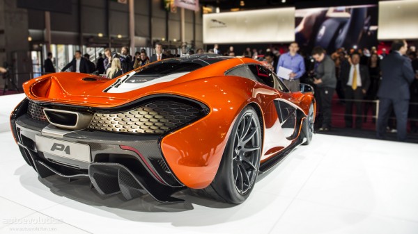 Mclaren P1 -->0-100 กม/ชม ใน 3วินาที