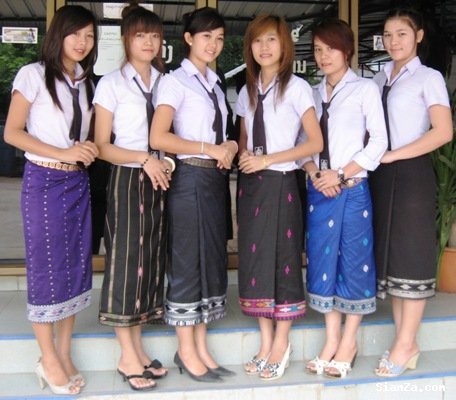 ตัวอย่างสาวลาว ม.ราชภัฎอุดร
