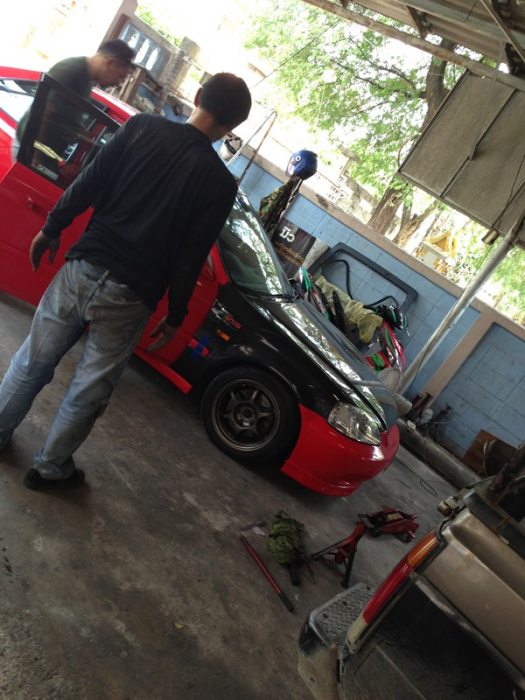 ขายดาวน์ civic coupe lev 2000  b16a เกียร์ธรรมดา (ปรับราคาครับ)