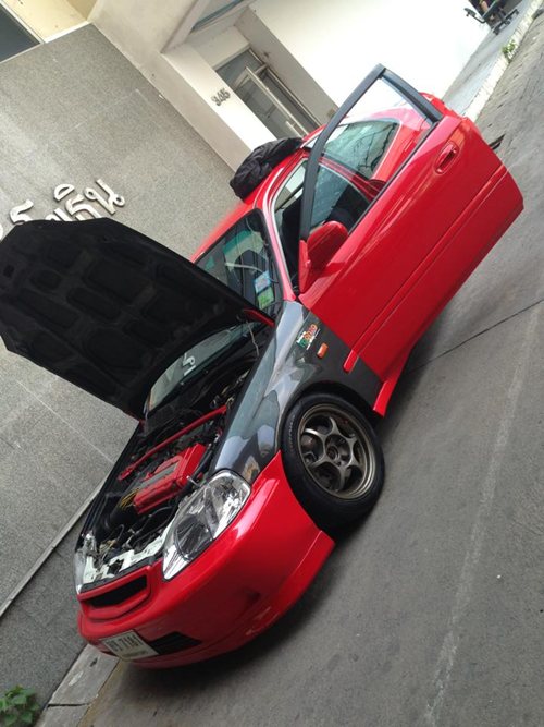 ขายดาวน์ civic coupe lev 2000  b16a เกียร์ธรรมดา (ปรับราคาครับ)