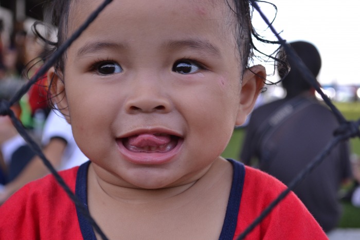 ลูกหลานใครนะ