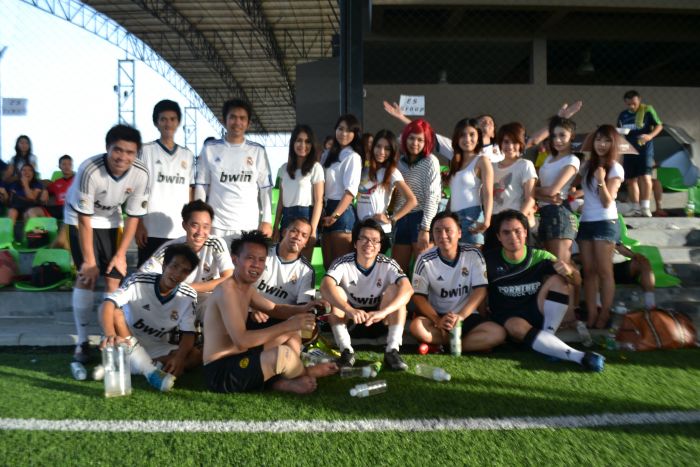 ทีมประธาน แชมป์เก่า
