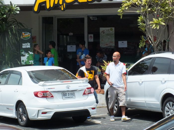 ภาพบรรยากาสงานมิตติ้ง civic es group บางแสน 12 พ.ค.56 บางส่วนครับ